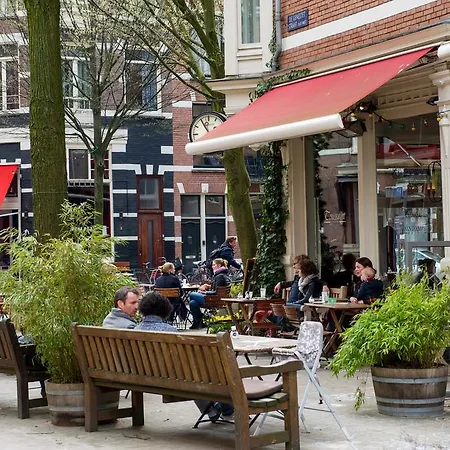 Vintage Terrace Apartment Amsterdam